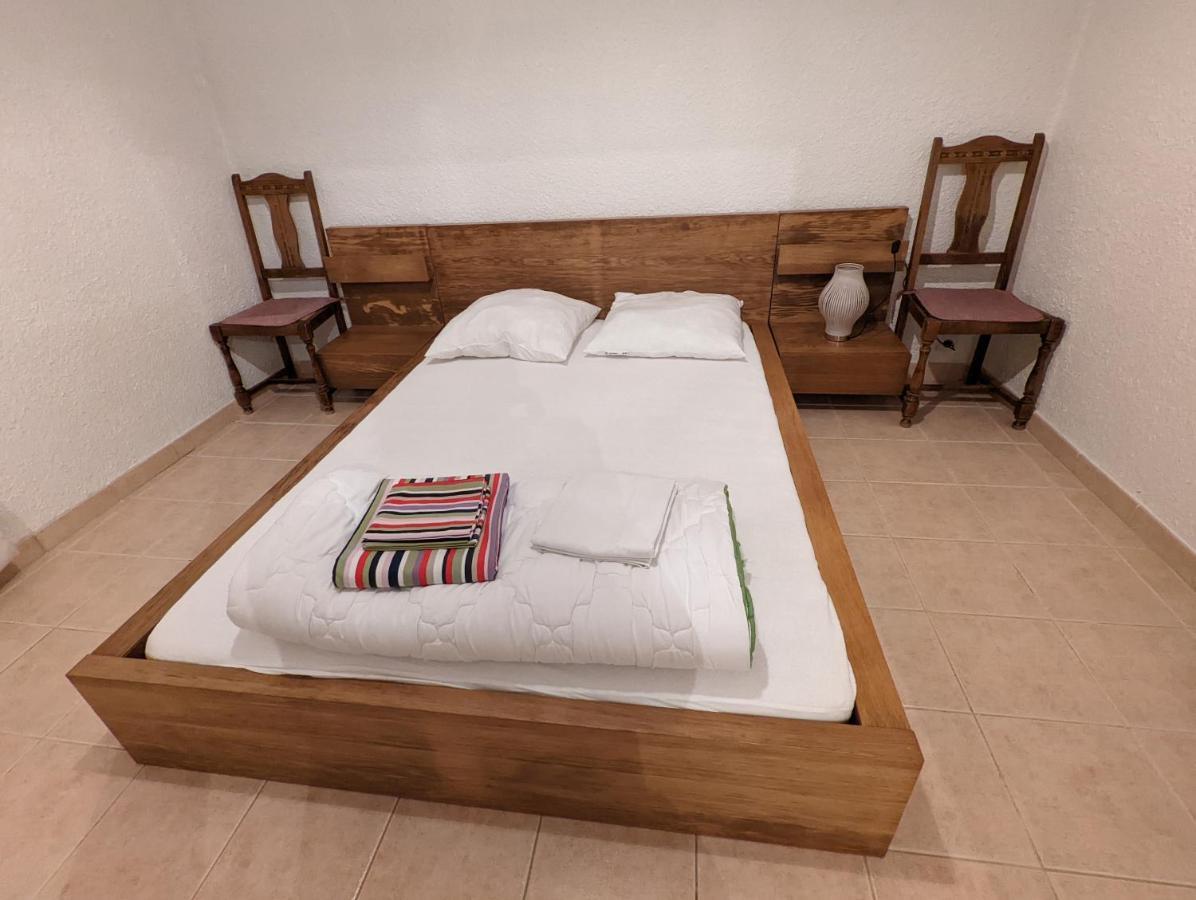 Etang Vallier Resort Brossac Екстериор снимка