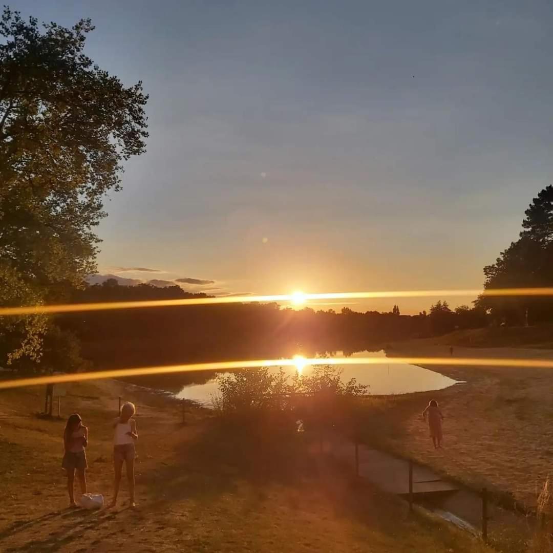 Etang Vallier Resort Brossac Екстериор снимка
