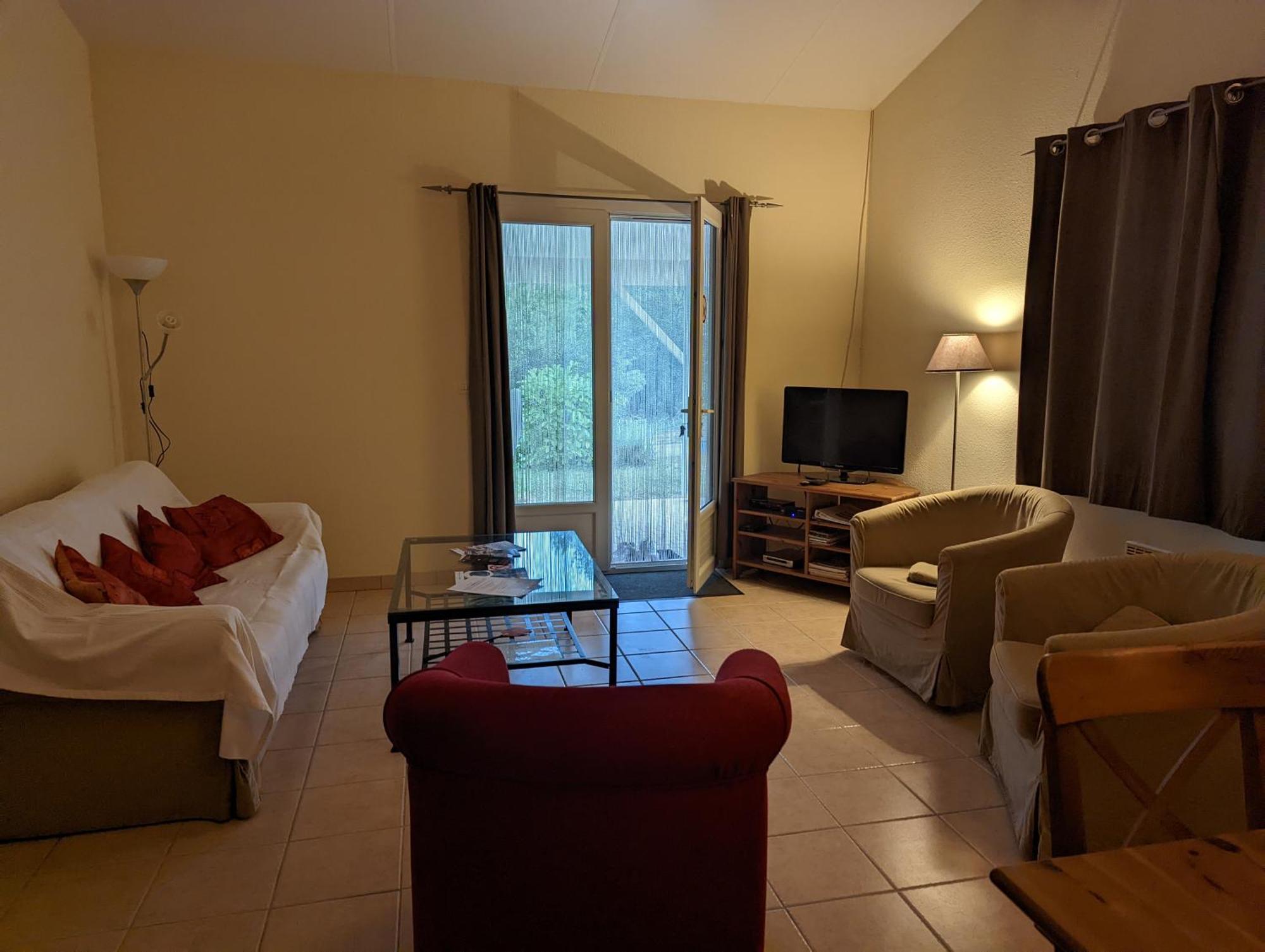 Etang Vallier Resort Brossac Екстериор снимка