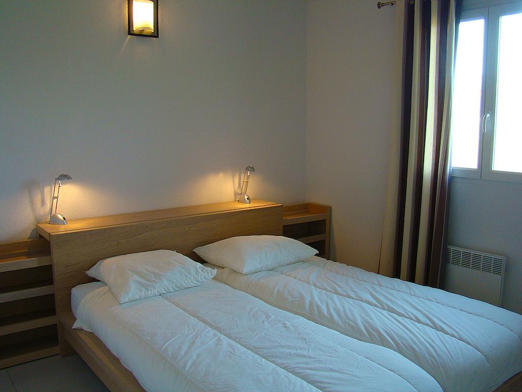 Etang Vallier Resort Brossac Стая снимка