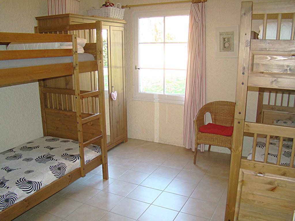 Etang Vallier Resort Brossac Стая снимка